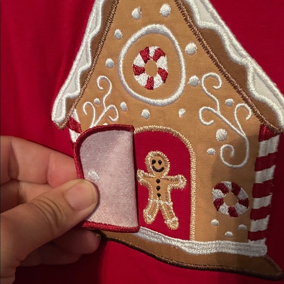 Festive Red Kids Romper with Gingerbread Design - Picture 2 of 2